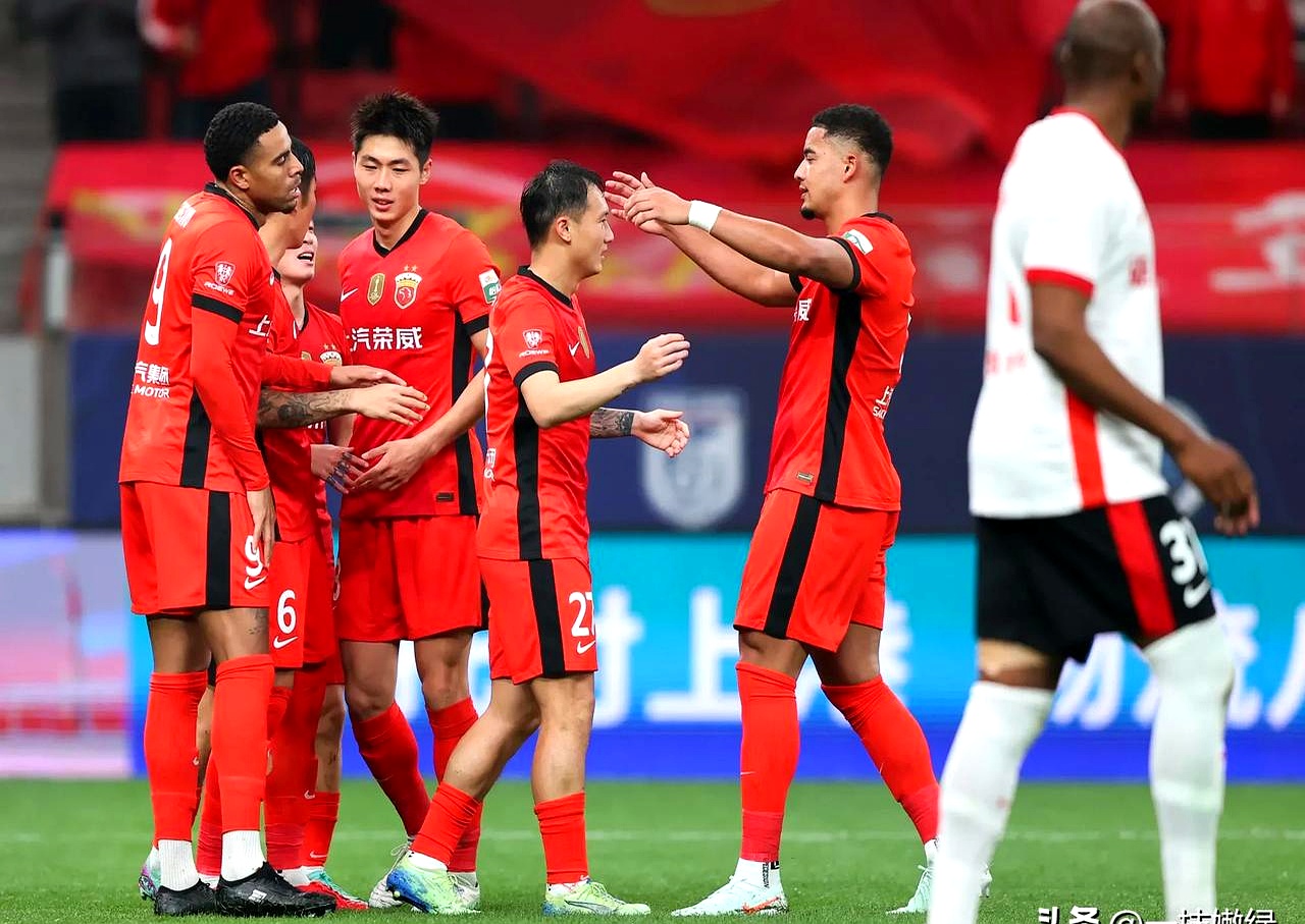 开云注册平台-冲刺阶段亚冠焦点战，皇家社会队长鼓劲，压力陡增，球队文化再被提及(超级女声冠亚季军)