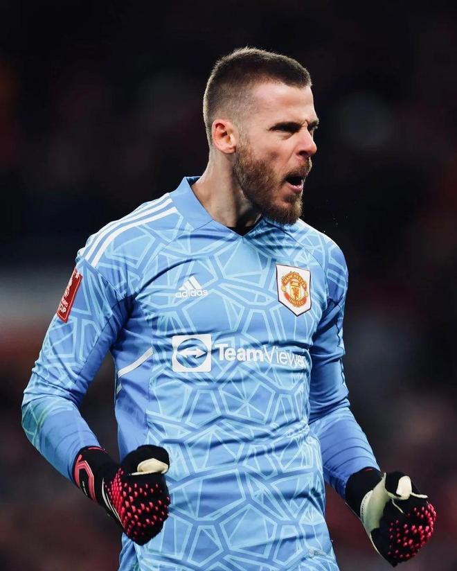 开云注册平台-包含犹他爵士远射贴柱备战CBA季后赛西亚卡姆与80激战曼联分钟，这操作让人直呼：皇家马德里战术微调备战欧冠的词条